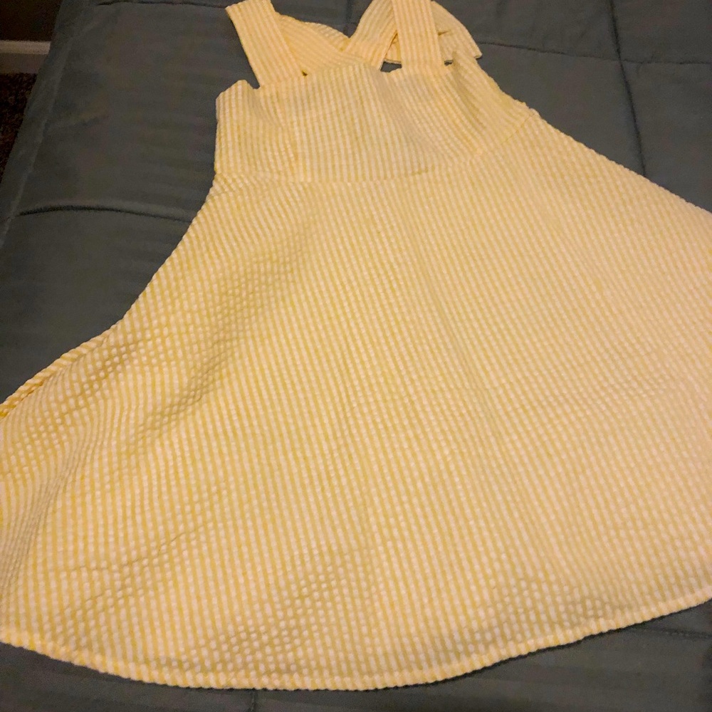 Girls Seer-Sucker Sun Dress Size 5